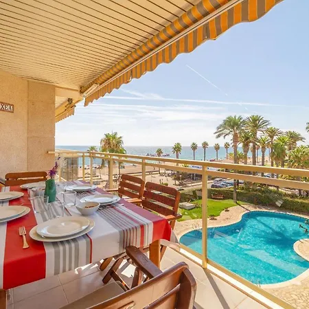 2 Bedroom Stunning In Miami Platja Apartment *