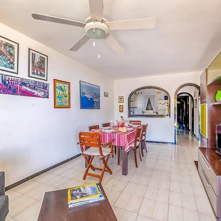 Apartment 2 Bedroom Stunning In Miami Platja *
