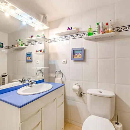 2 Bedroom Stunning In Miami Platja * Miami Playa